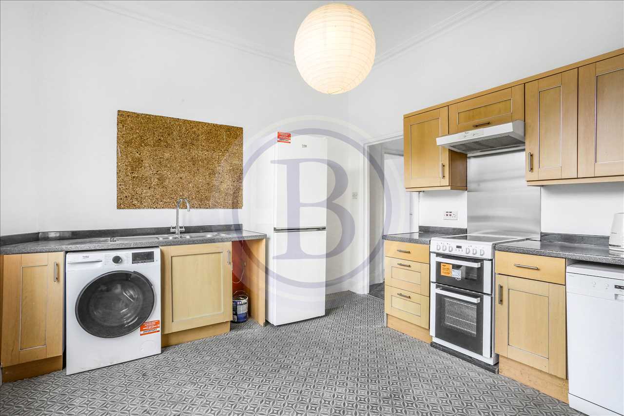 Flat Tufnell Park Road in Greater London