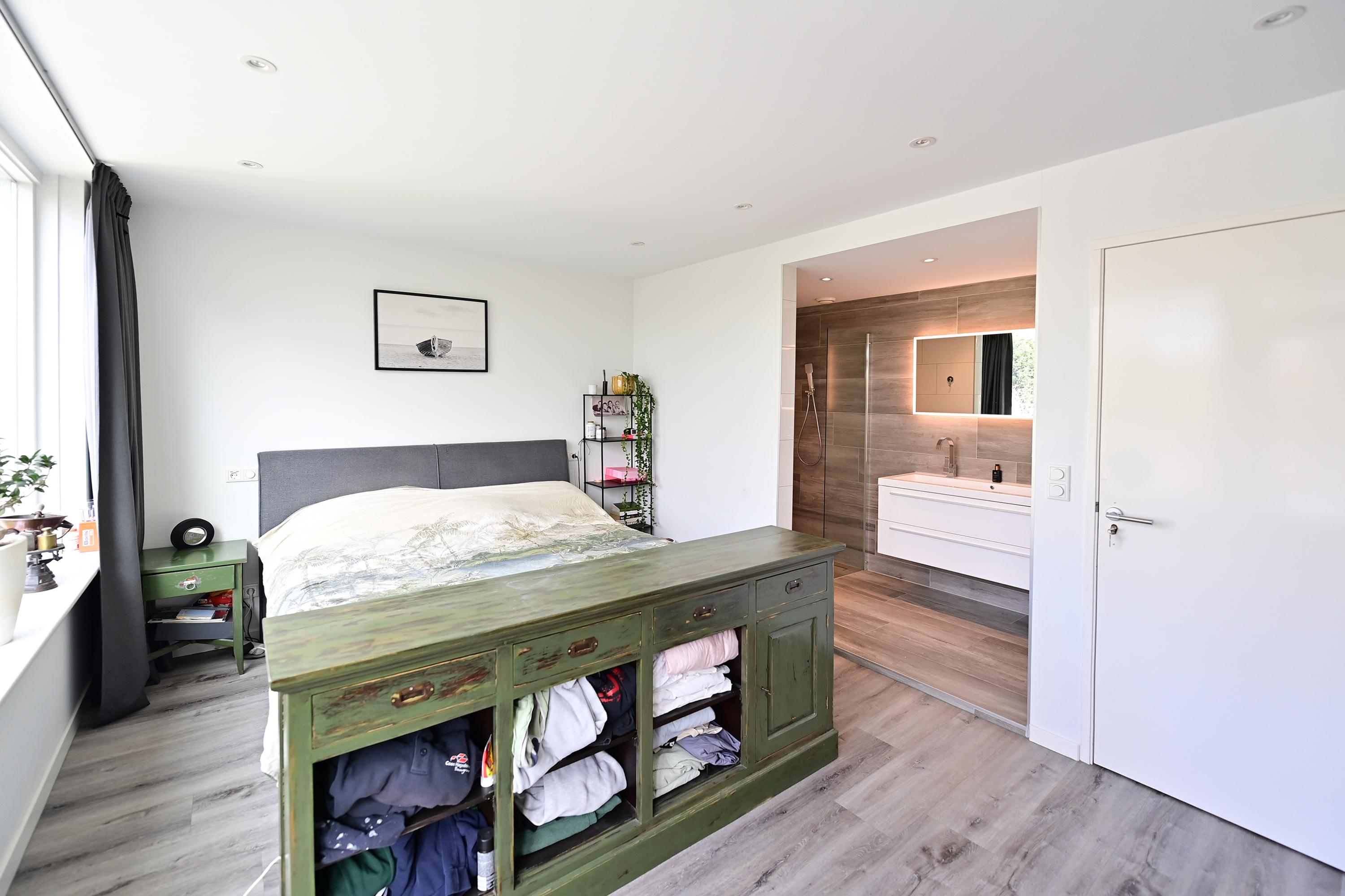 Tussenwoning te koop: Vloedwal 34, Huizen