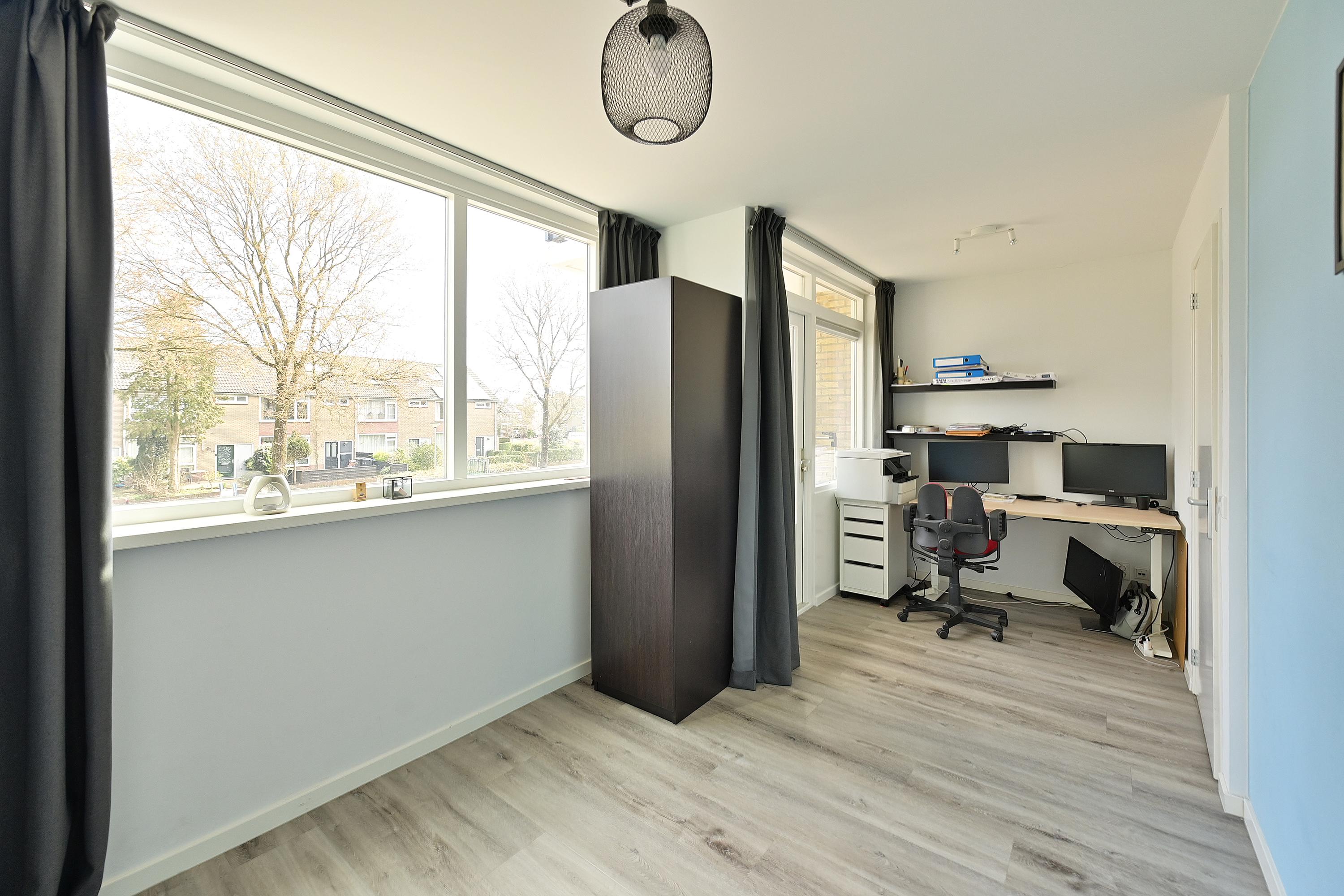 Tussenwoning te koop: Vloedwal 34, Huizen