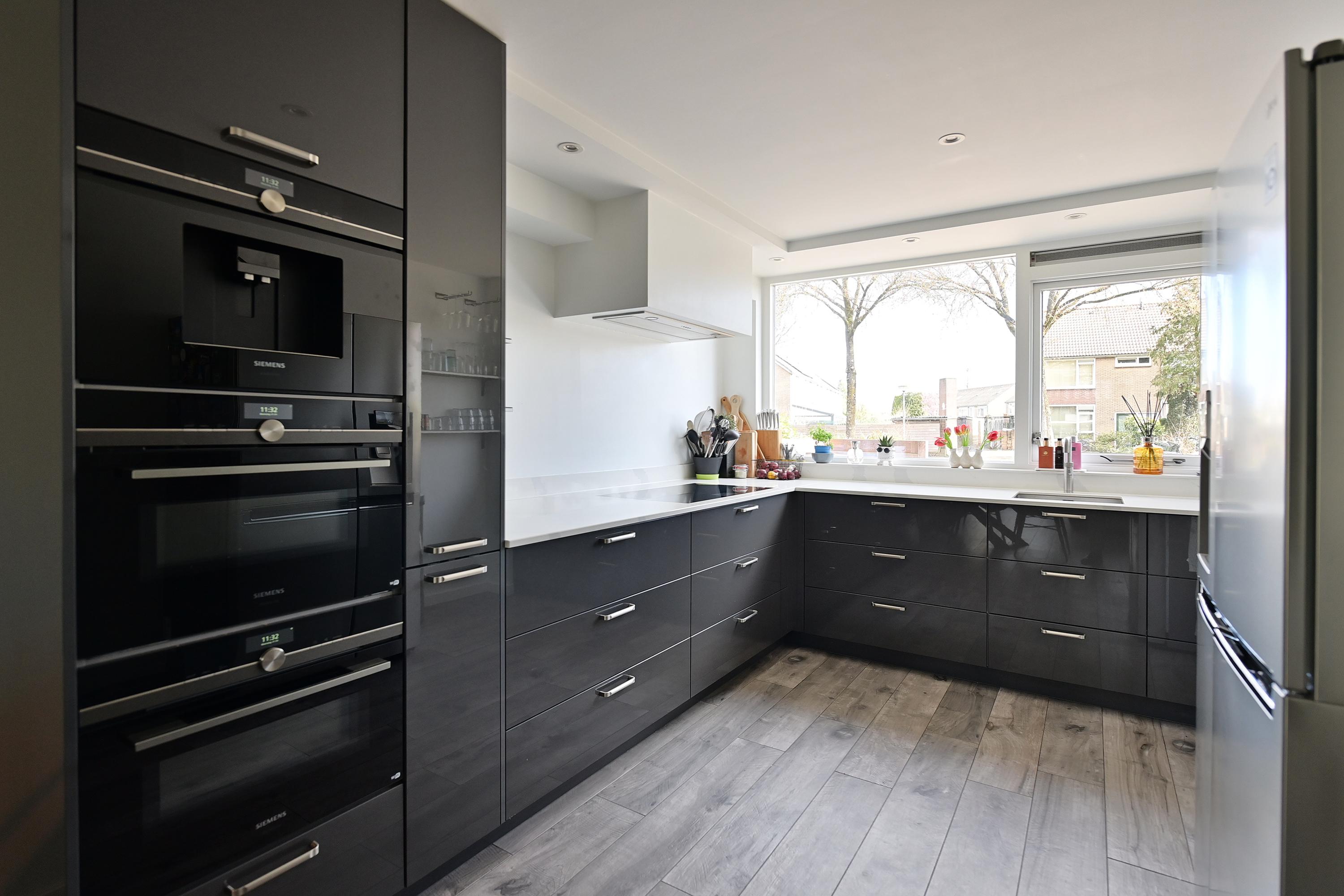 Tussenwoning te koop: Vloedwal 34, Huizen