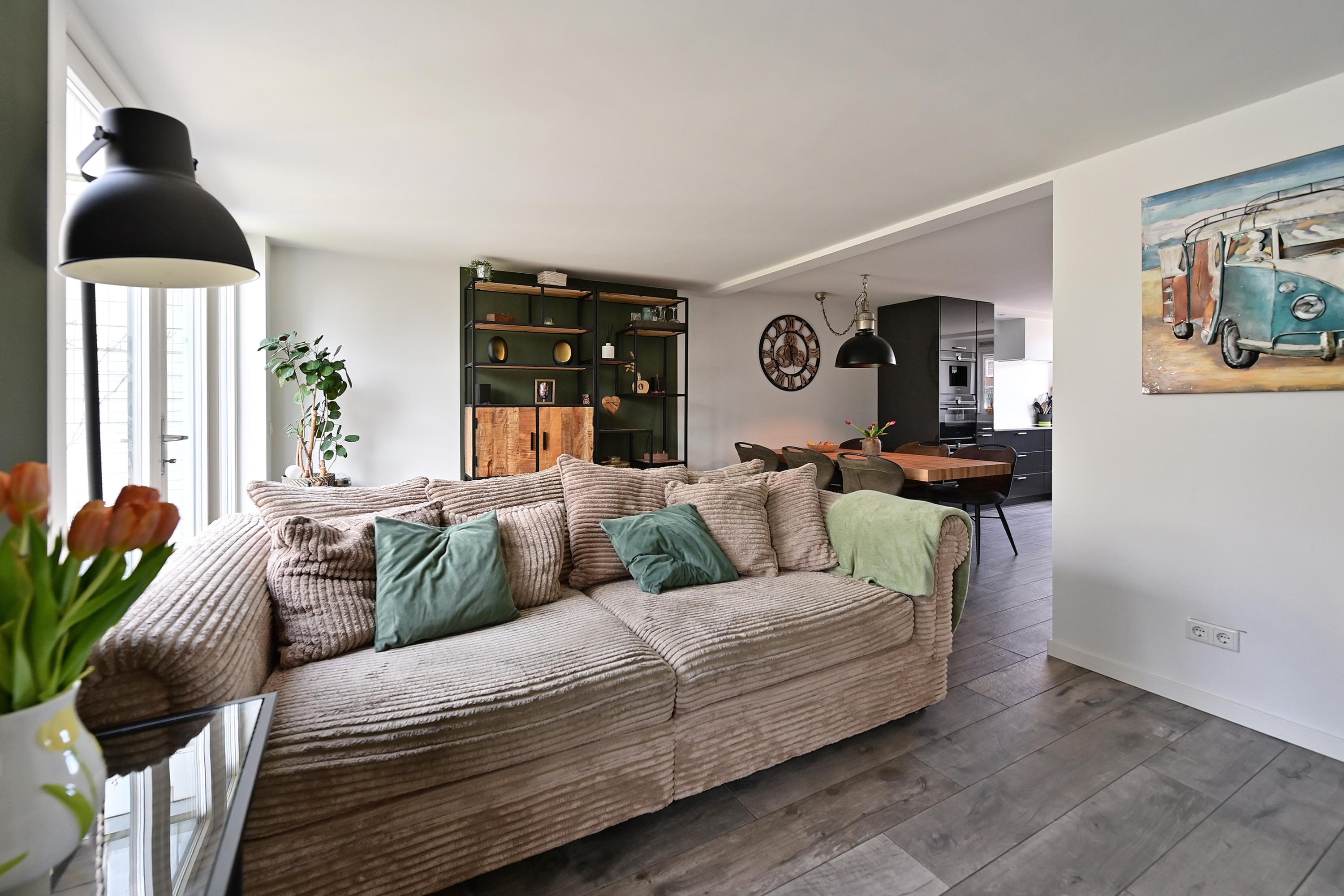 Tussenwoning te koop: Vloedwal 34, Huizen