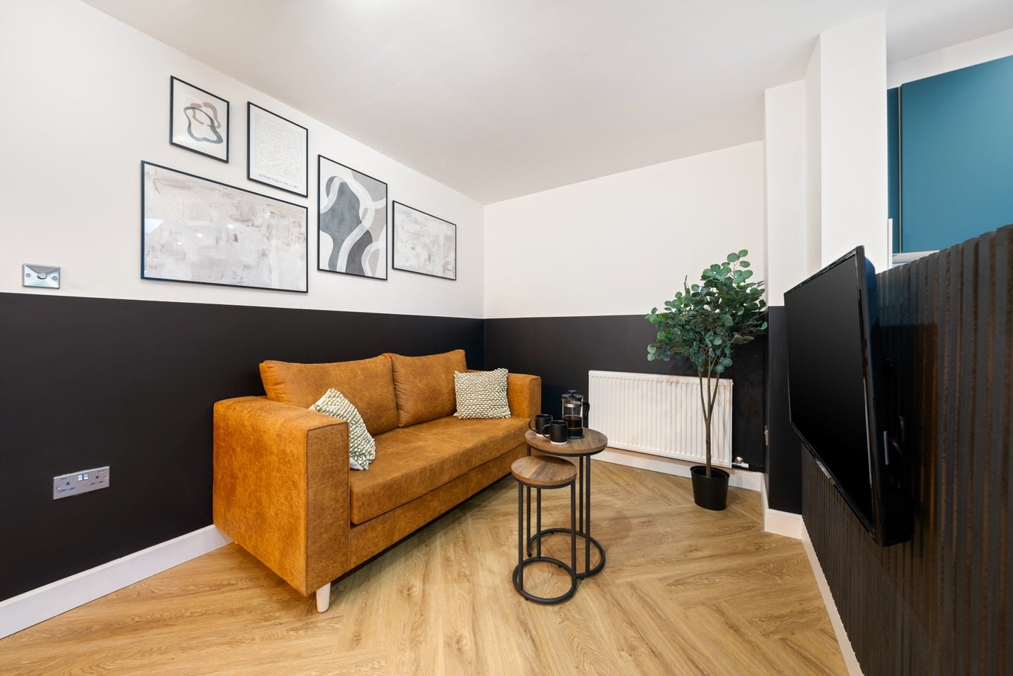 Room Broadfield Road in Dacorum