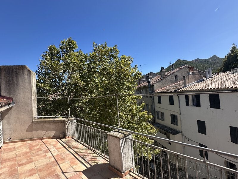 Appartement Rue Francis de Pressensé à Marseille