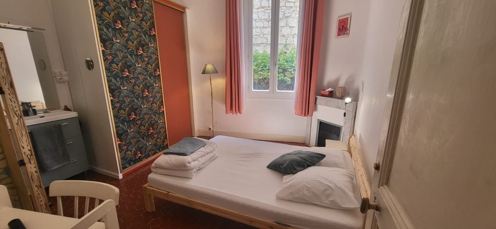 Chambre Rue Smolett à Nice