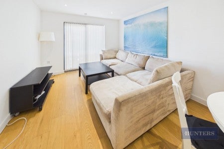 Flat Canute Road in Southampton