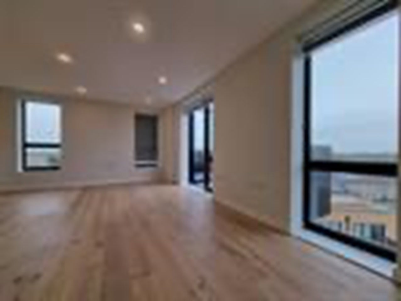 Flat Boston Road in Greater London