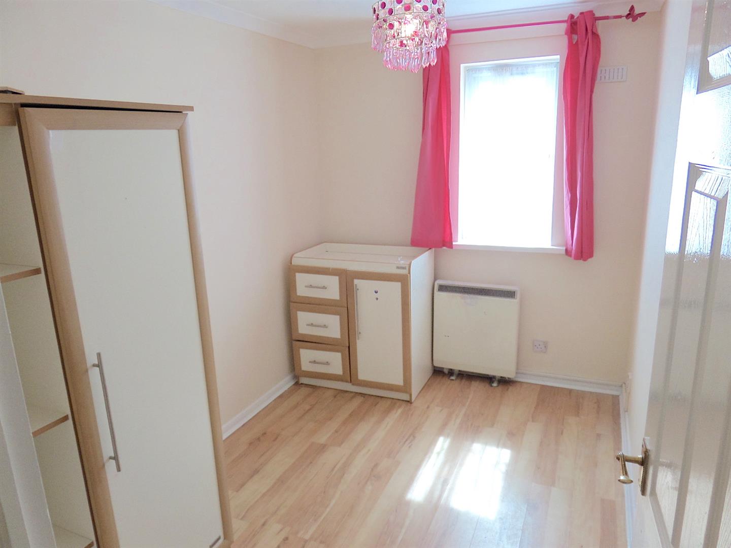 Flat Burket Close in London