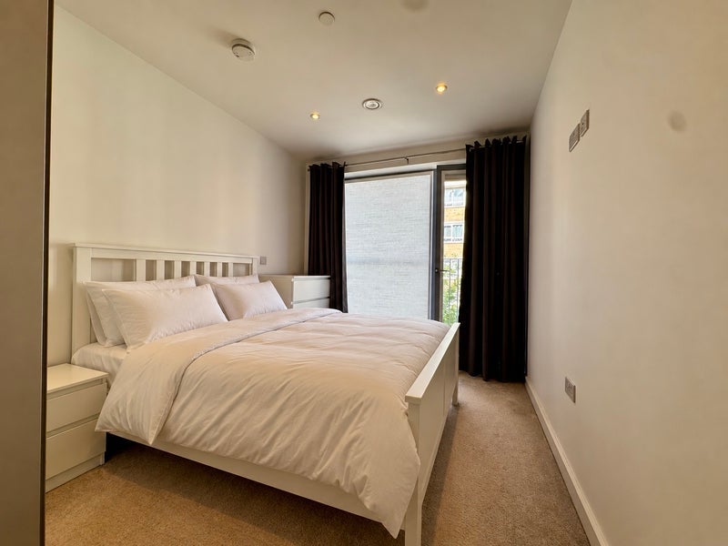 Room York Road in Greater London