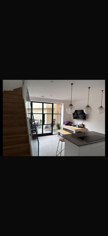 Room Rectory Grove in Greater London