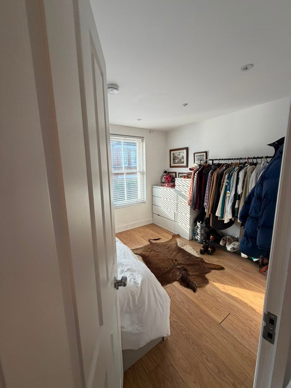 Room Rectory Grove in Greater London