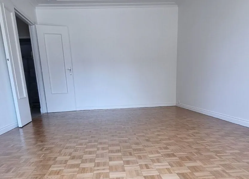Flat Rue Pasteur in Bourg-lès-Valence