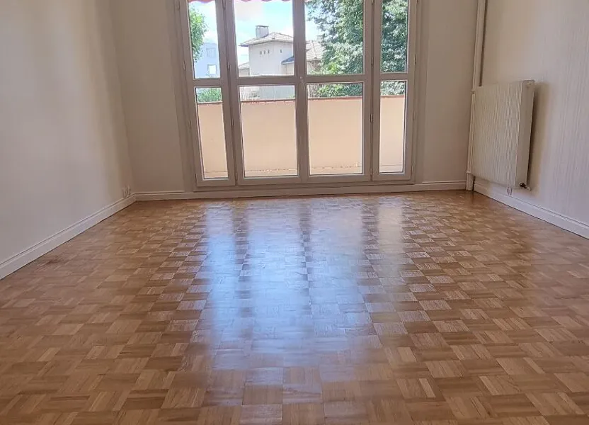 Flat Rue Pasteur in Bourg-lès-Valence