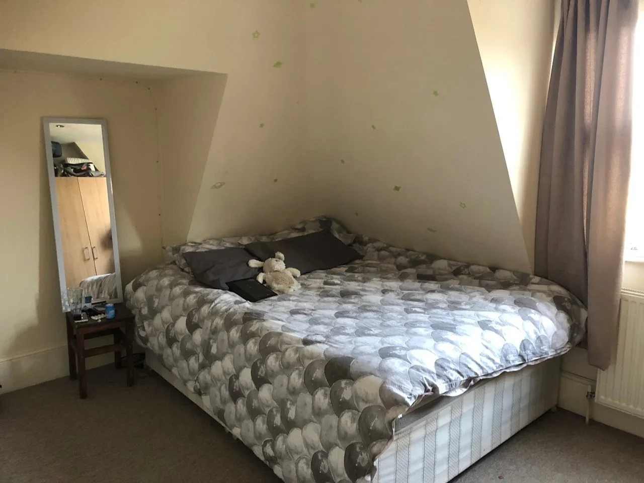 Flat Starling Mews in Greater London