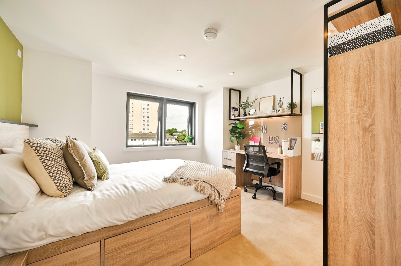 Room Childers Street in Greater London