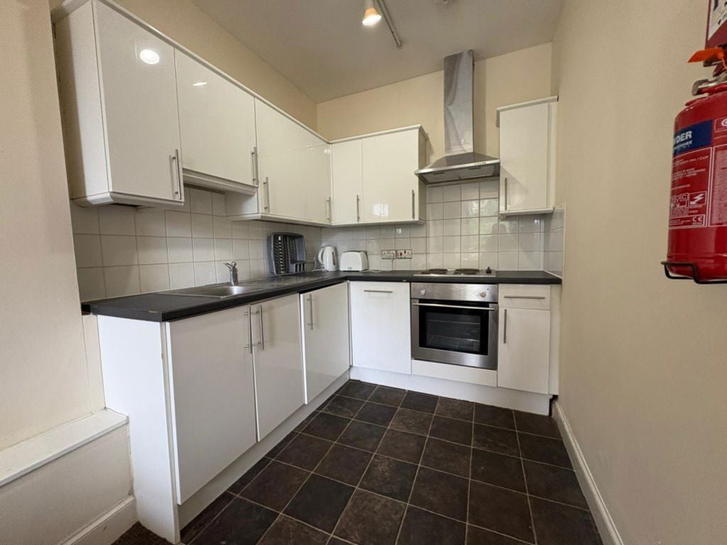 Flat Madeira Street in City of Edinburgh
