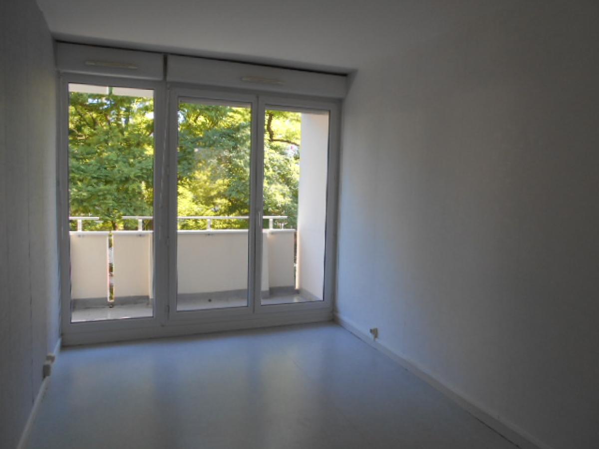 Appartement Rue Desbureaux à Reims