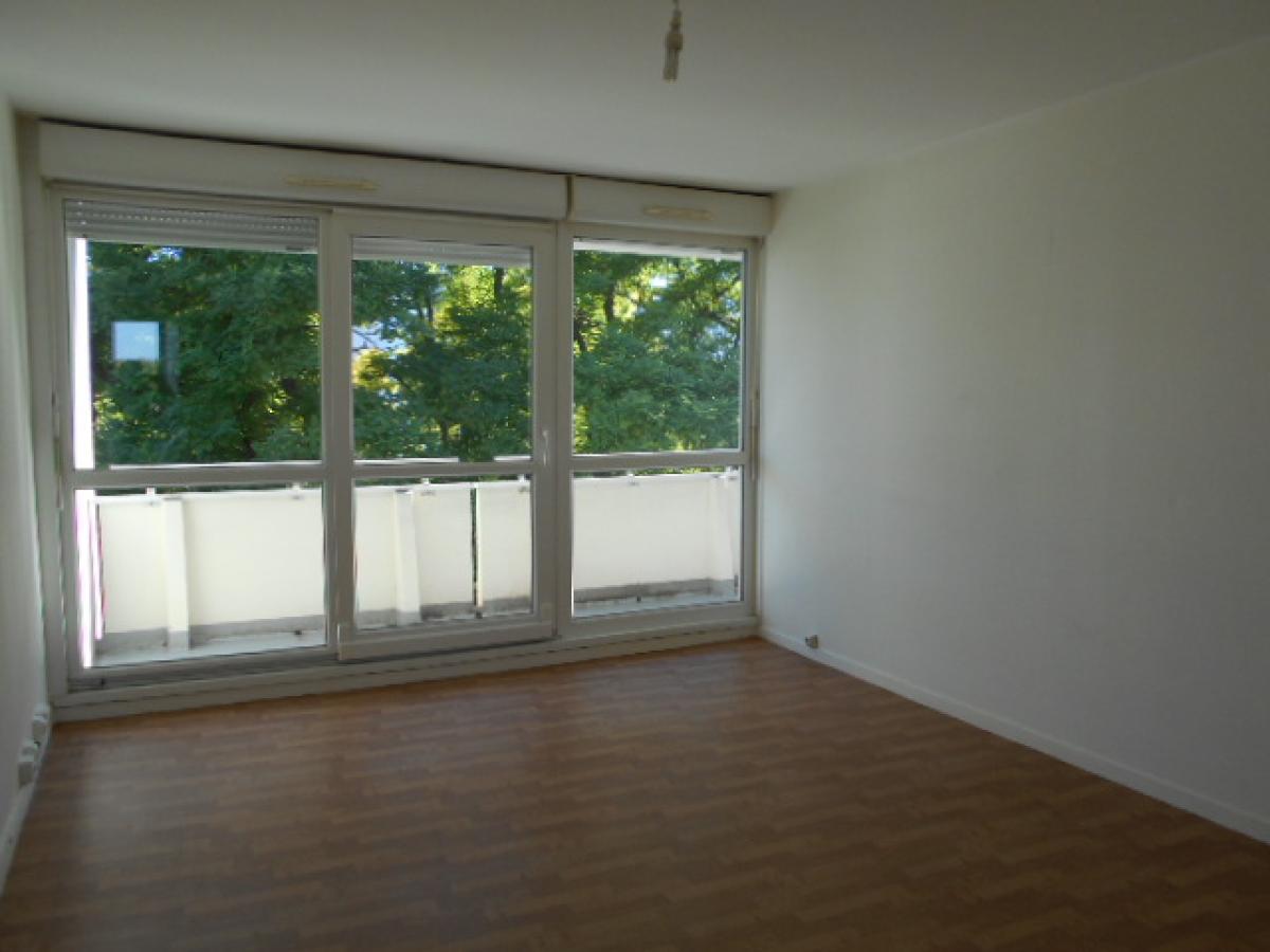 Appartement Rue Desbureaux à Reims