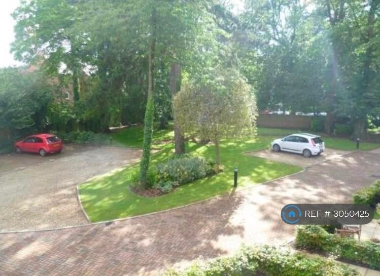 Flat Court Oak Road in Birmingham