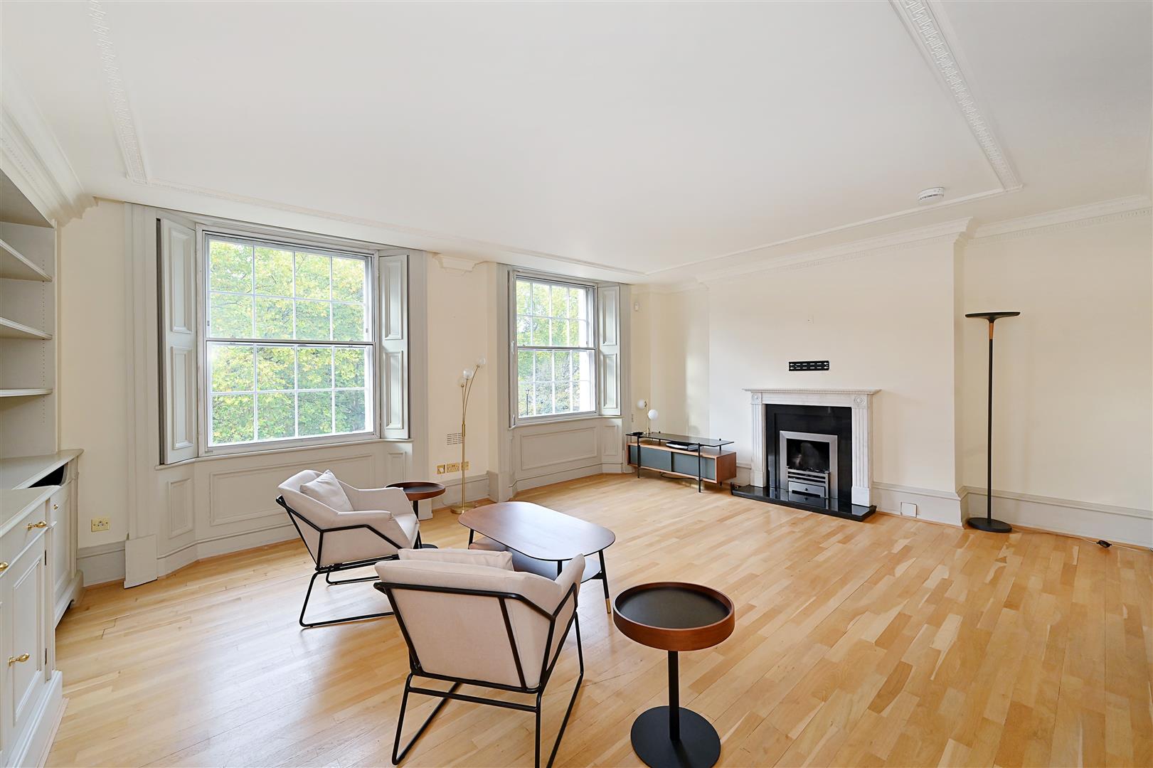 Flat Eaton Square in London