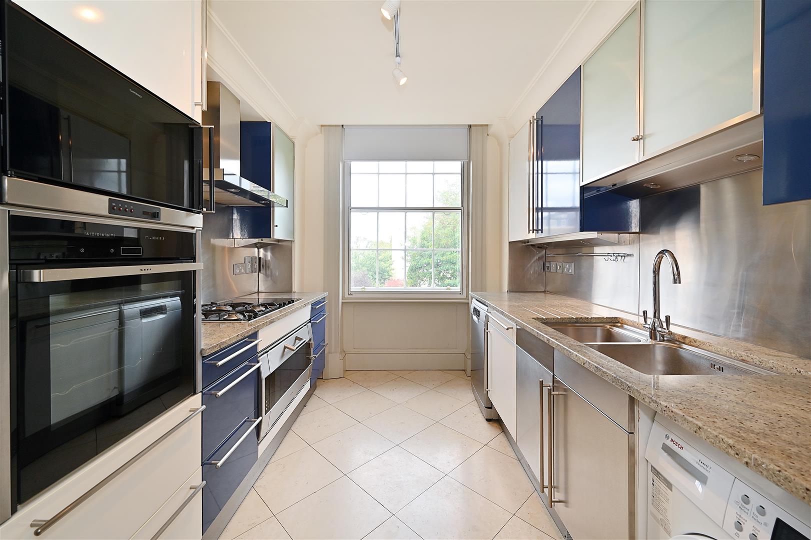 Flat Eaton Square in London