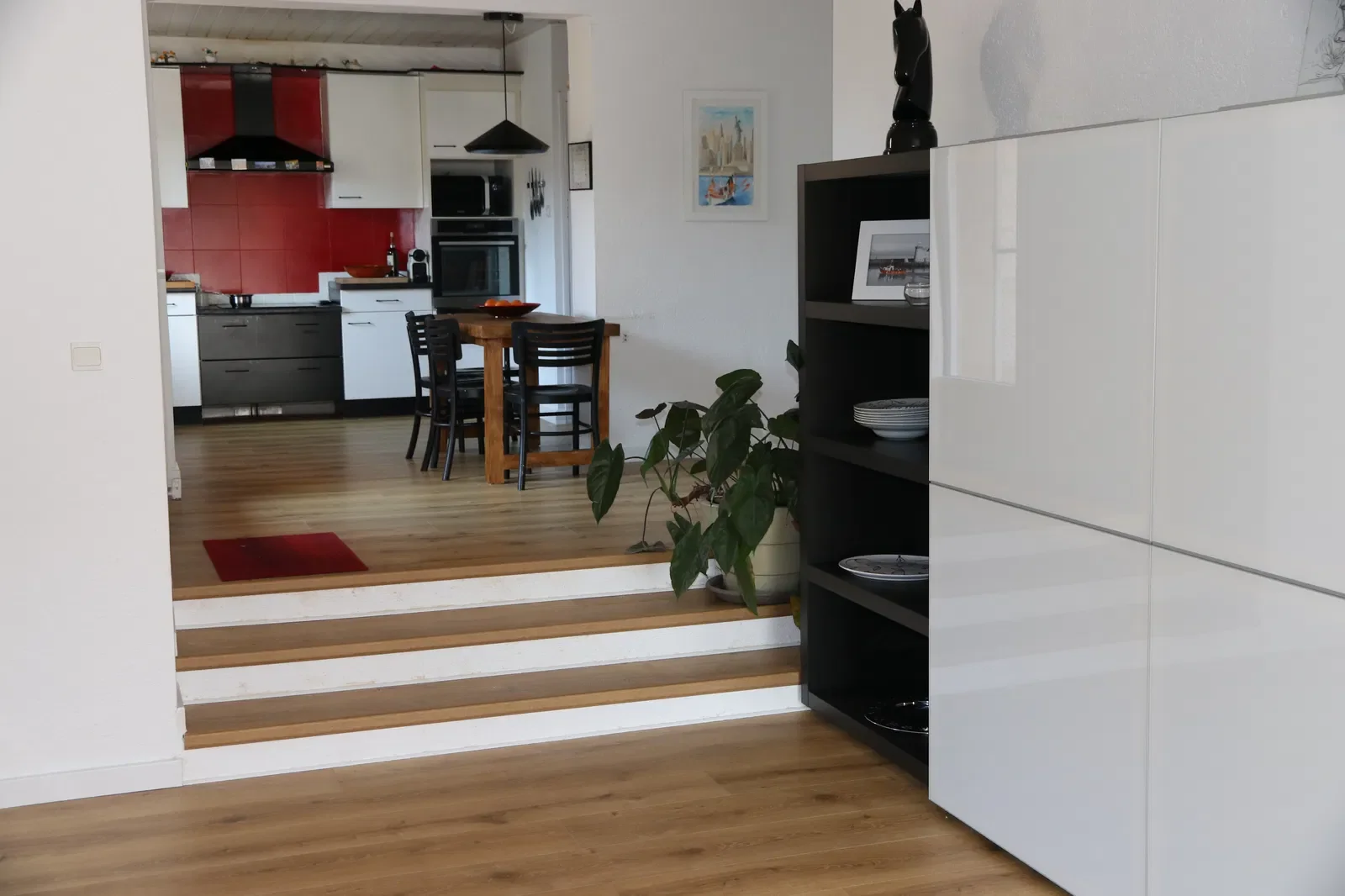 Room Allée des Plans Planets in Fuveau