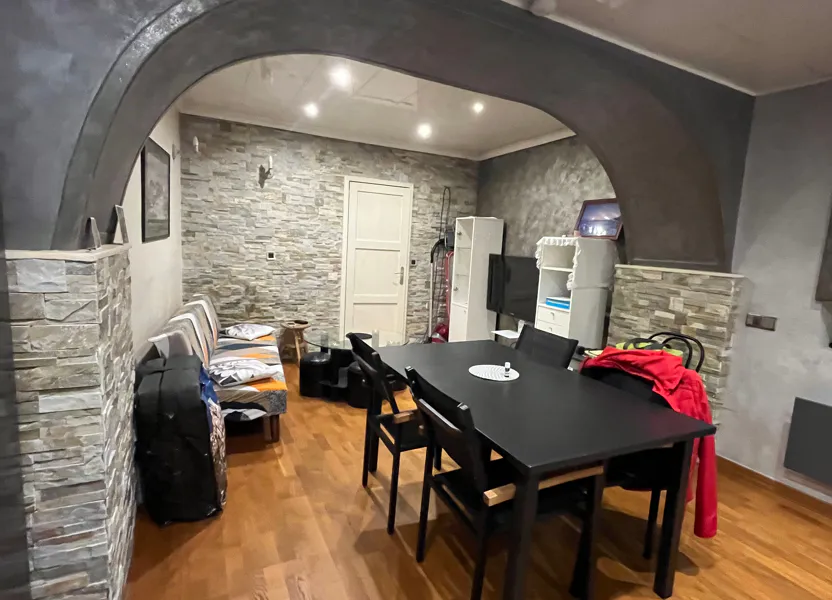 Appartement Boulevard du Docteur Roux à L'Escarène