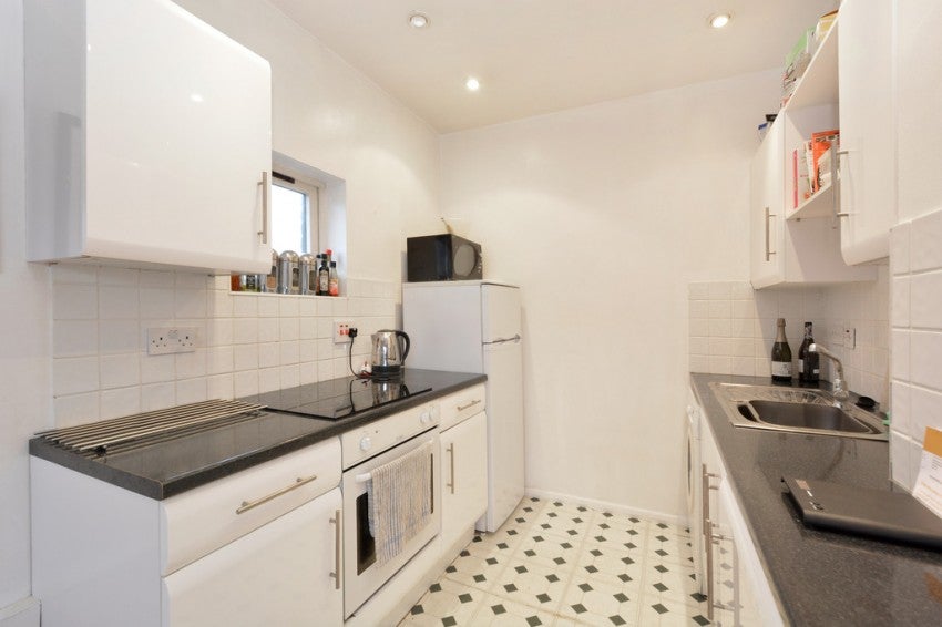 Flat Russell Gate in Greater London