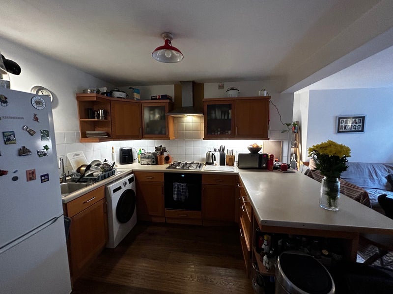 Room Chatsworth Road in Greater London