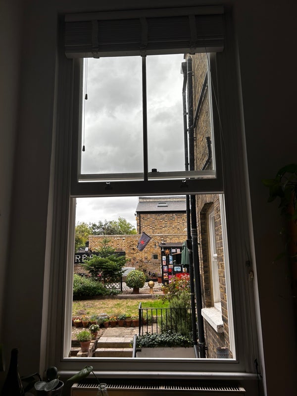 Room Chatsworth Road in Greater London