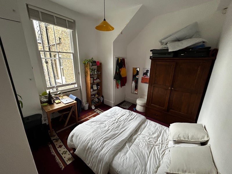 Room Chatsworth Road in Greater London