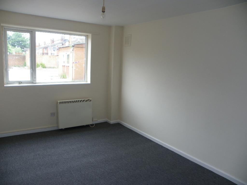 Flat Compton Road in Coventry