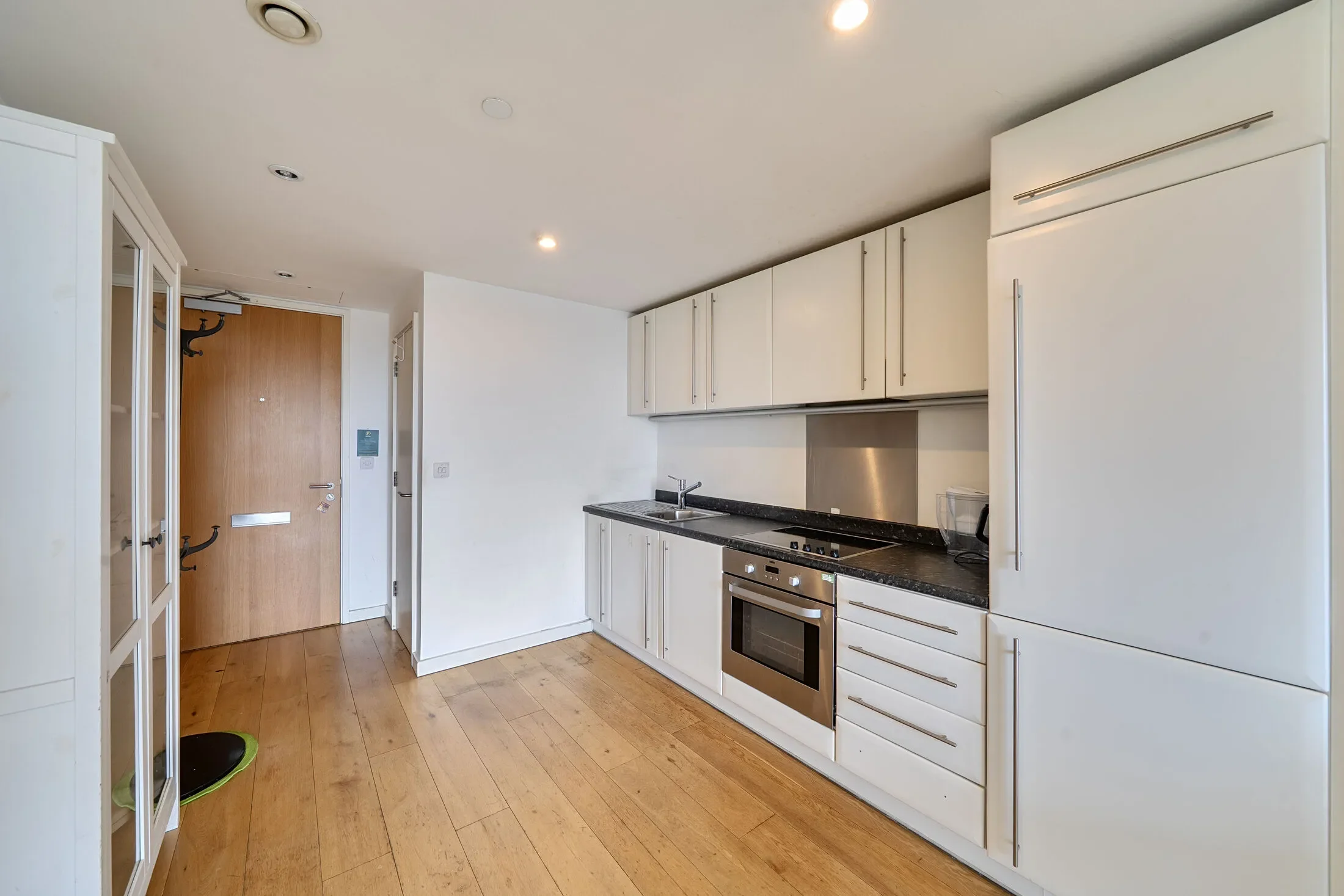 Flat Walworth Road in Greater London