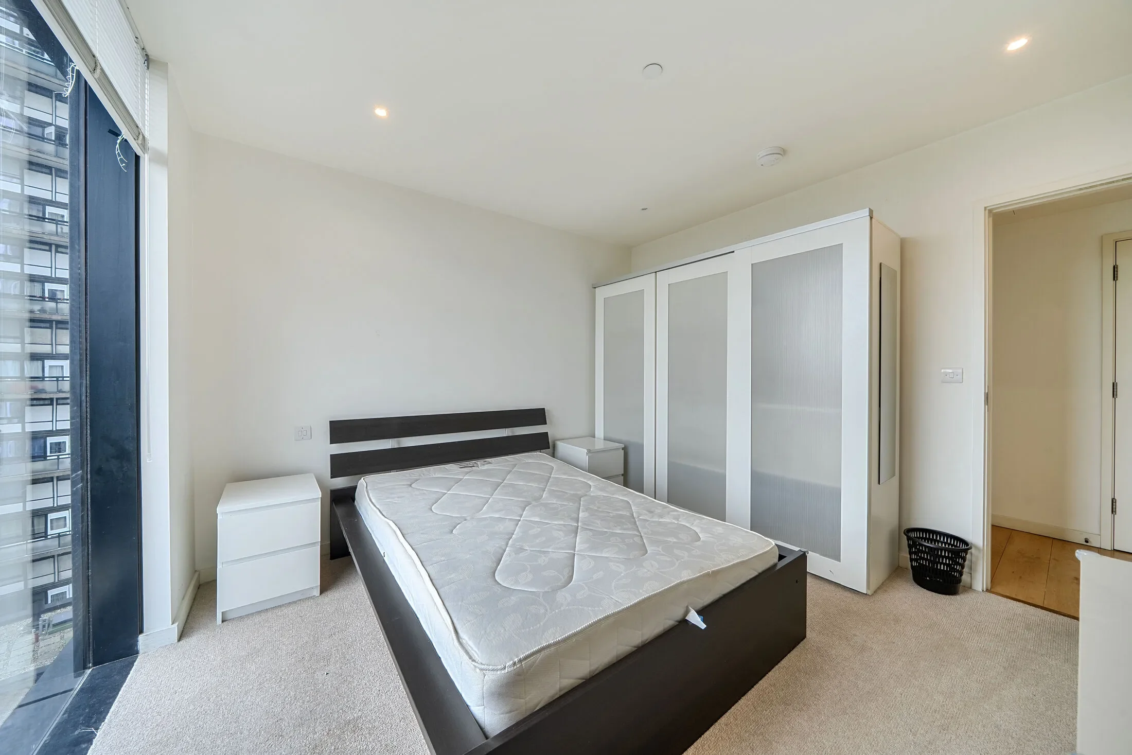Flat Walworth Road in Greater London