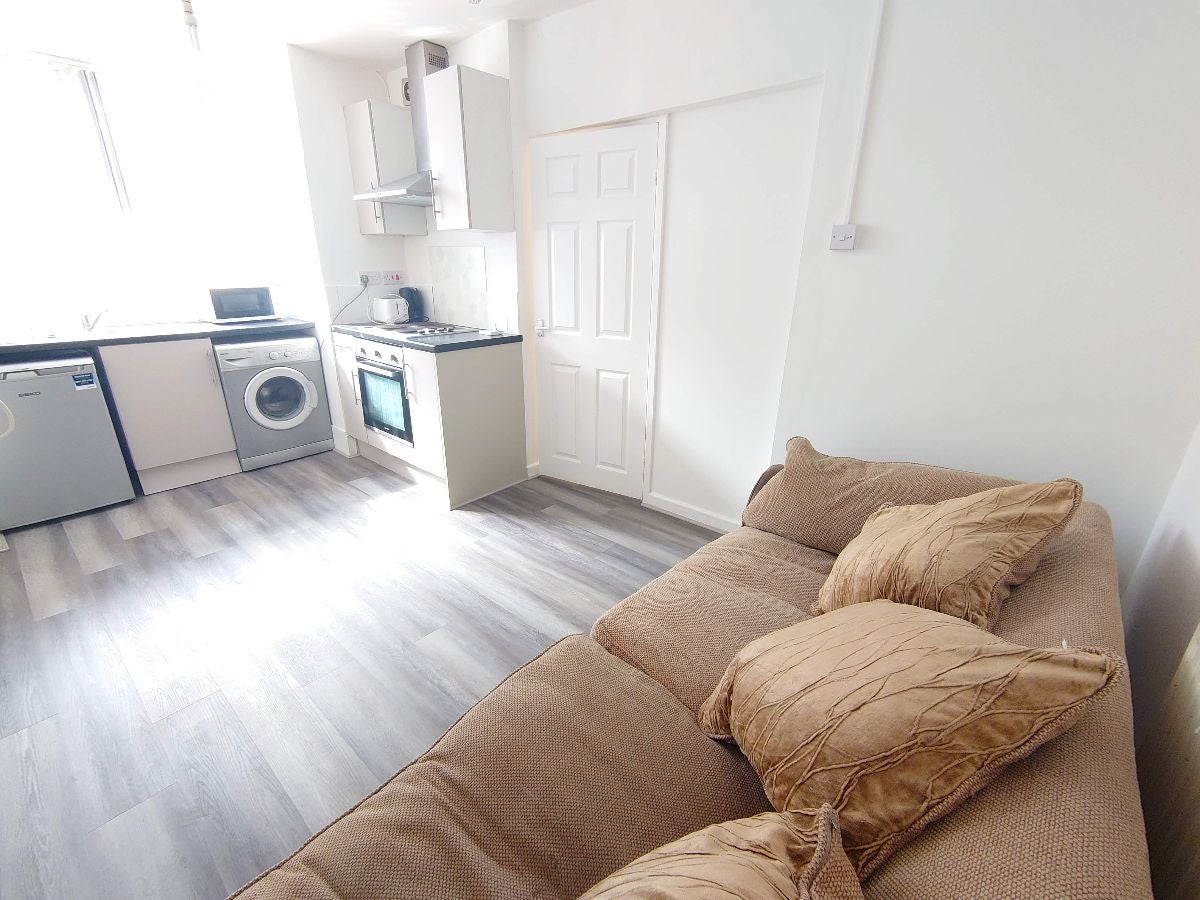 Flat Freehold Street in Liverpool