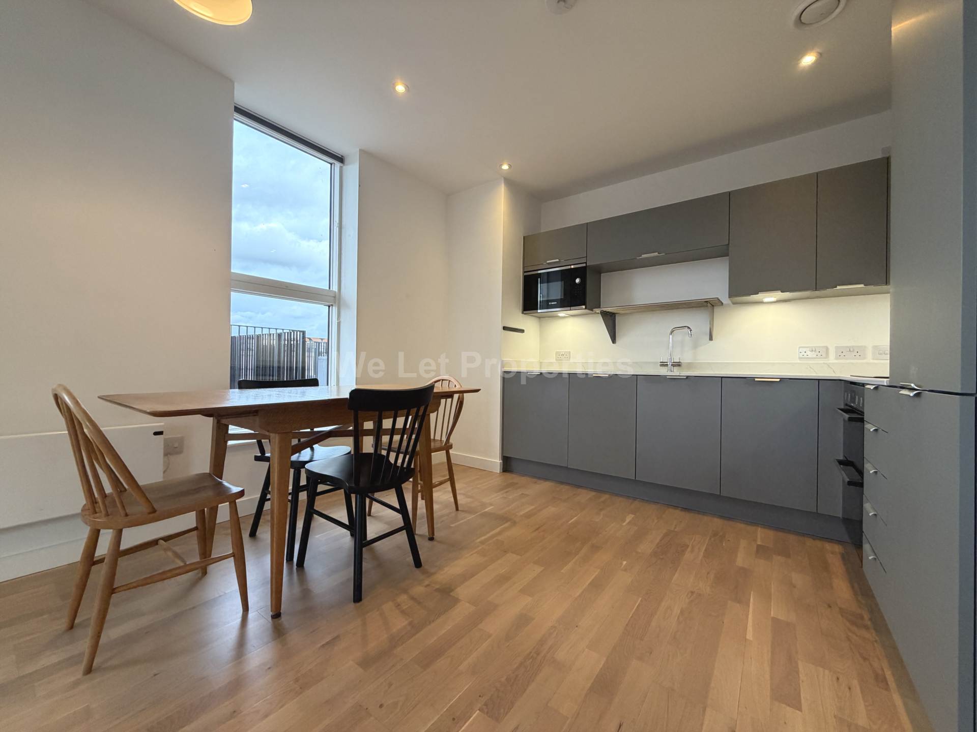 Flat Lockgate Mews in Manchester