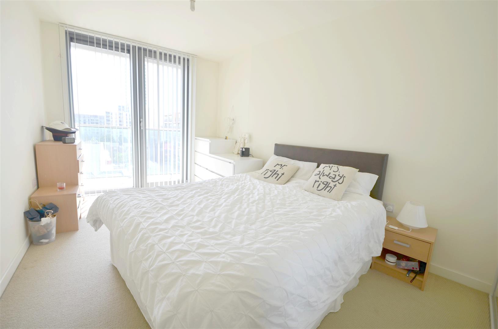 Flat Warton Road in Greater London