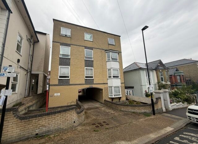 Flat Union Road in Ryde