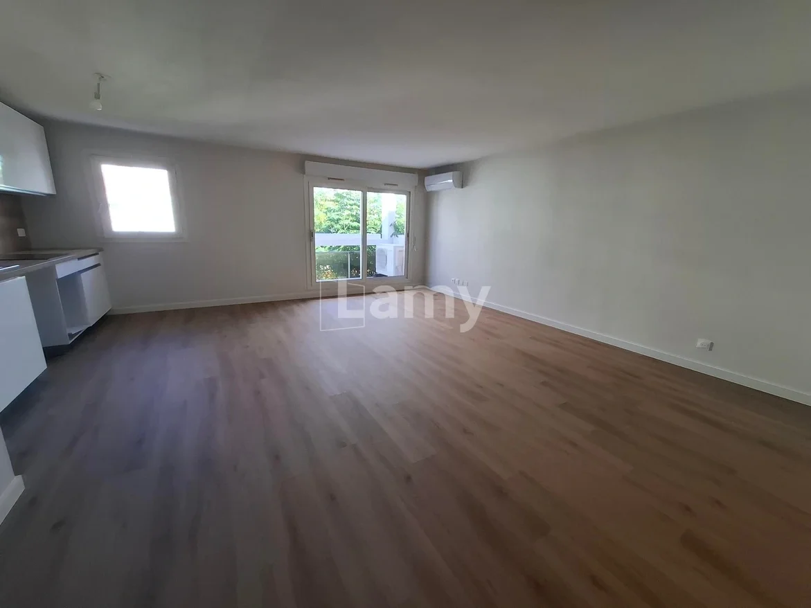 Appartement Rue Jacques Hébert à Marseille