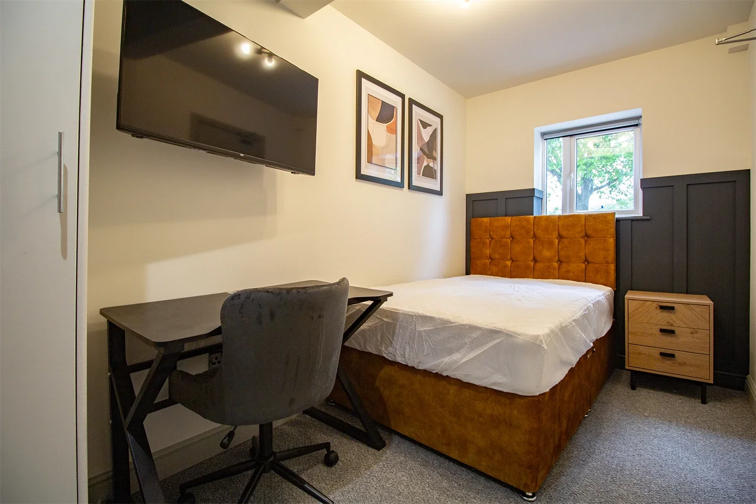 Room Grace Dieu Way in Charnwood