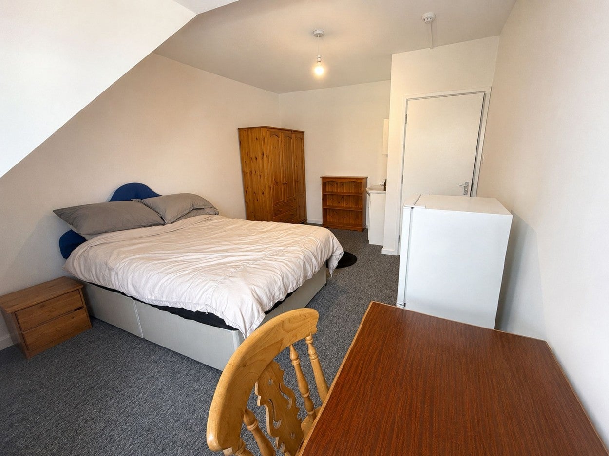 Room Redland Road in Bristol