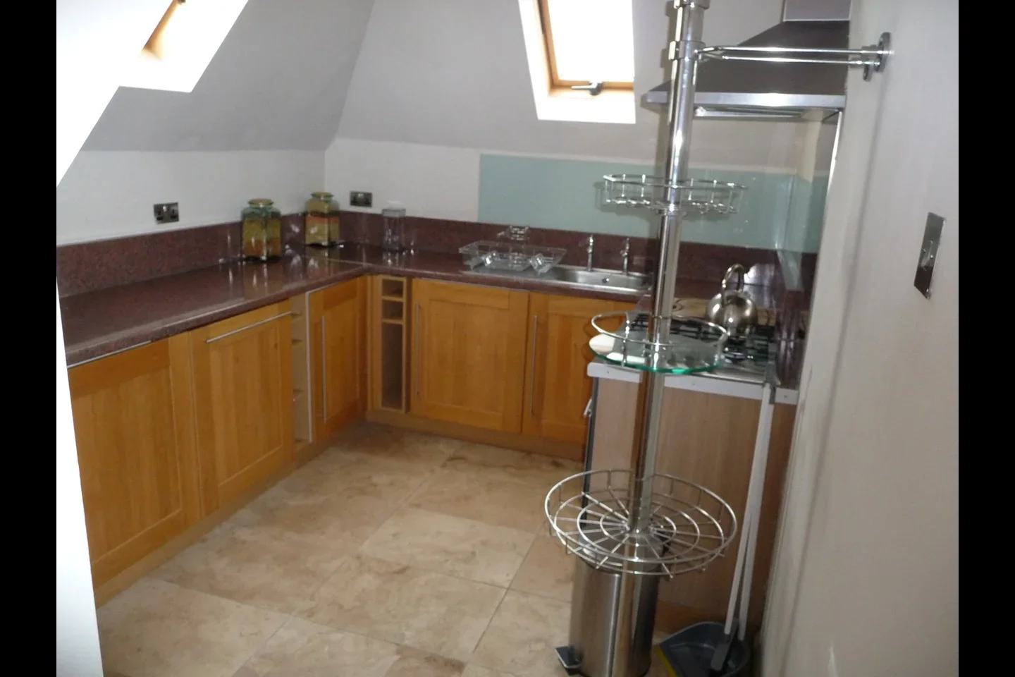 Flat Finchley Road in Greater London