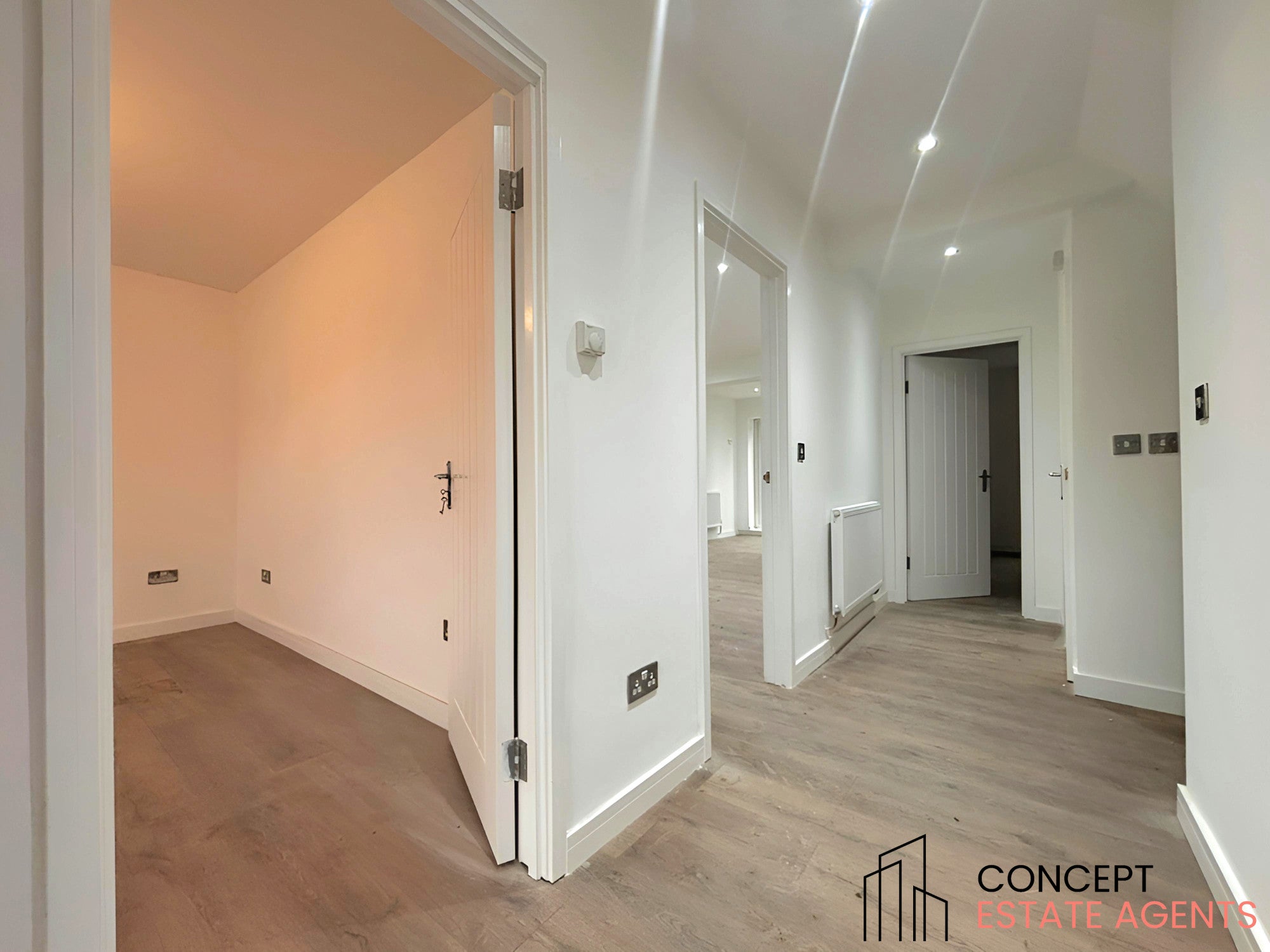 Flat Bakers End in Greater London