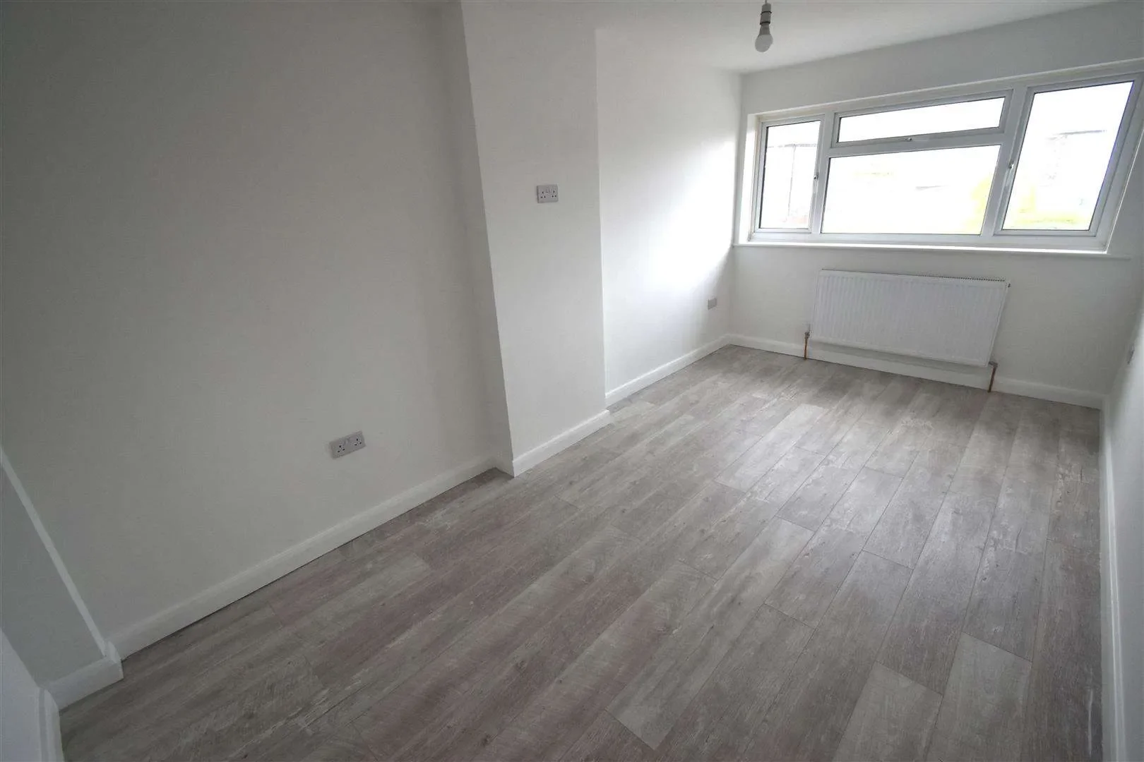 House Miskin Road in Dartford