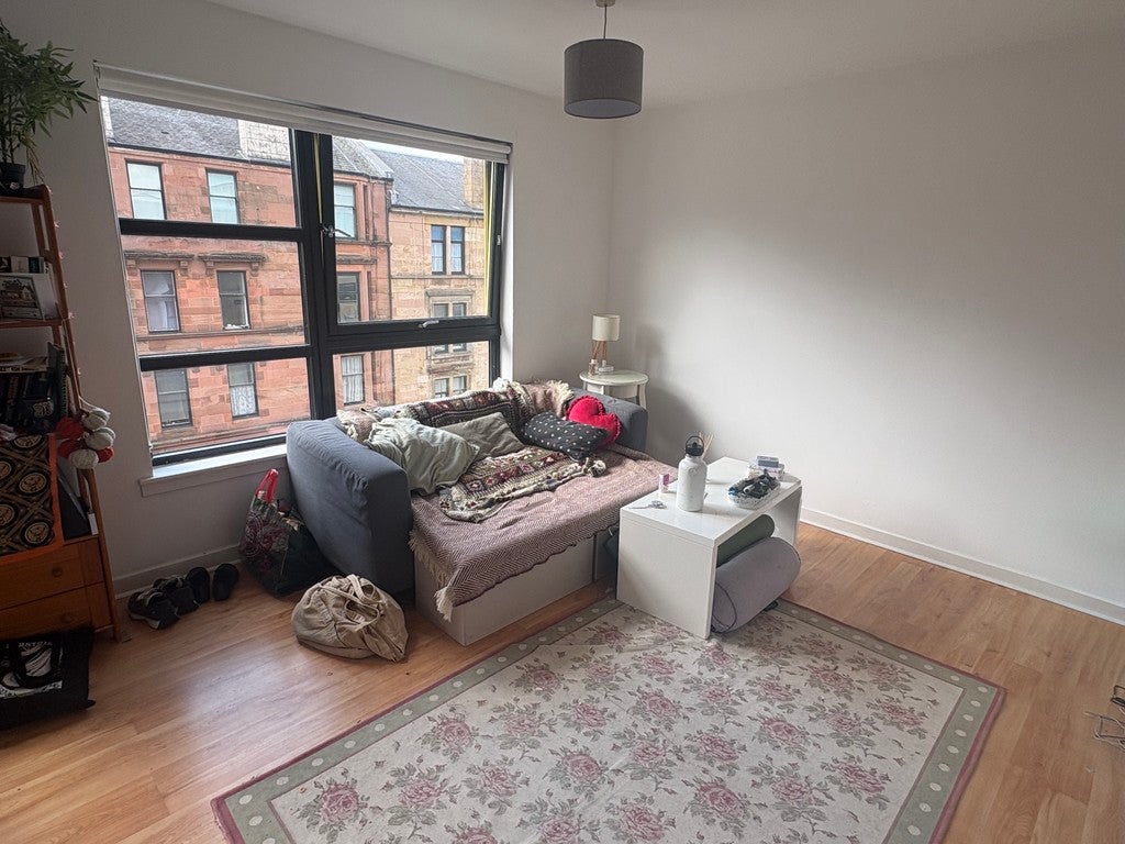 Flat Cresswell Street in Glasgow