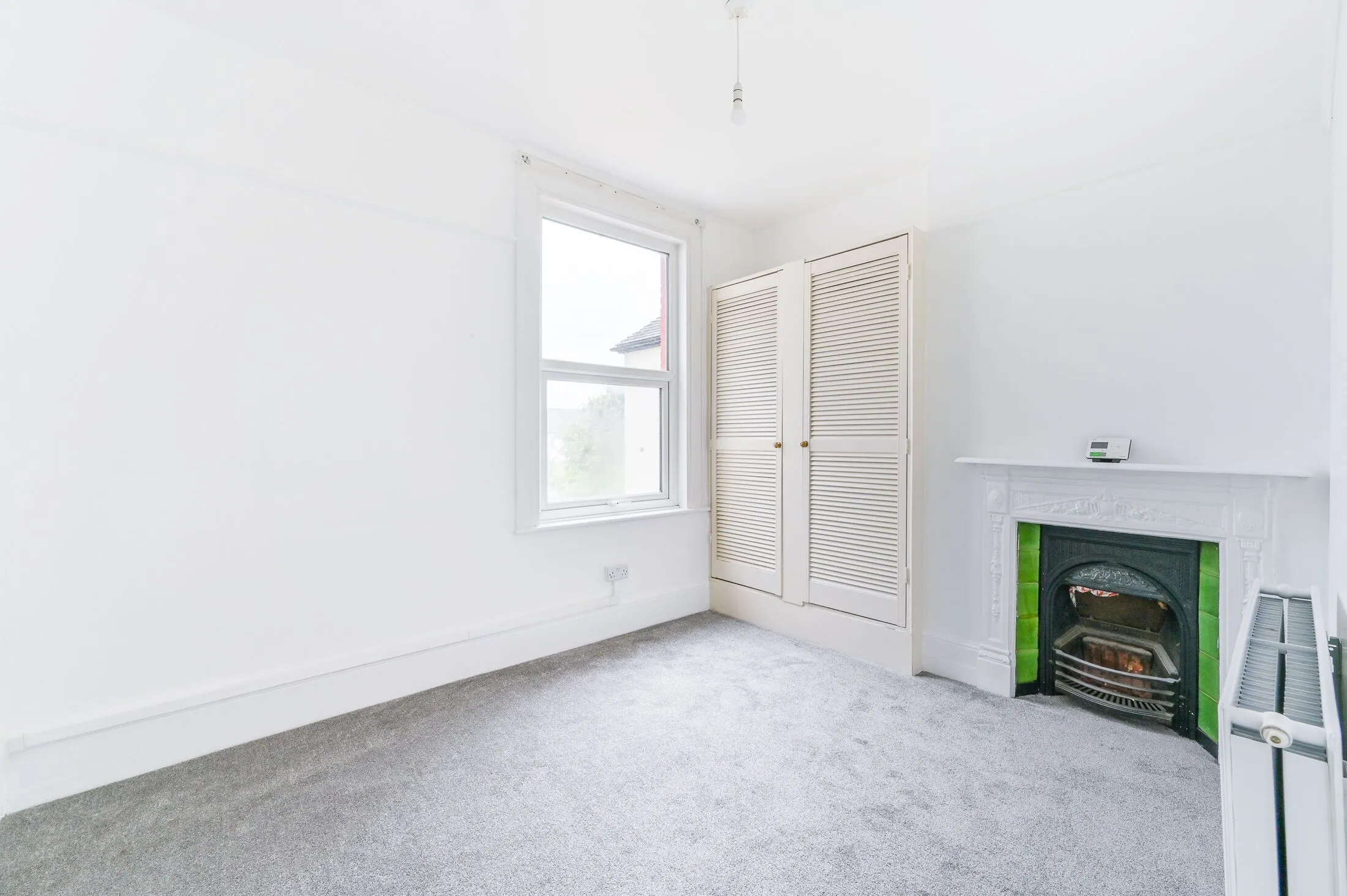 Flat St James Avenue in Greater London