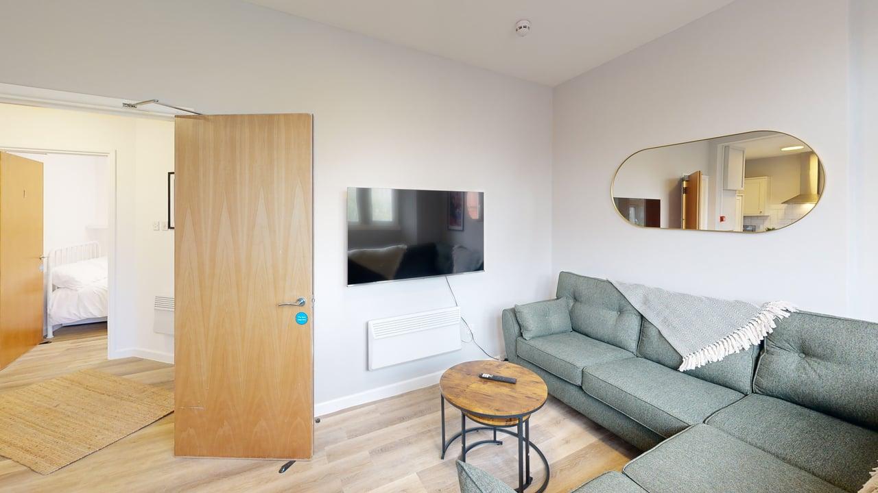 Flat Clare Street in Bristol