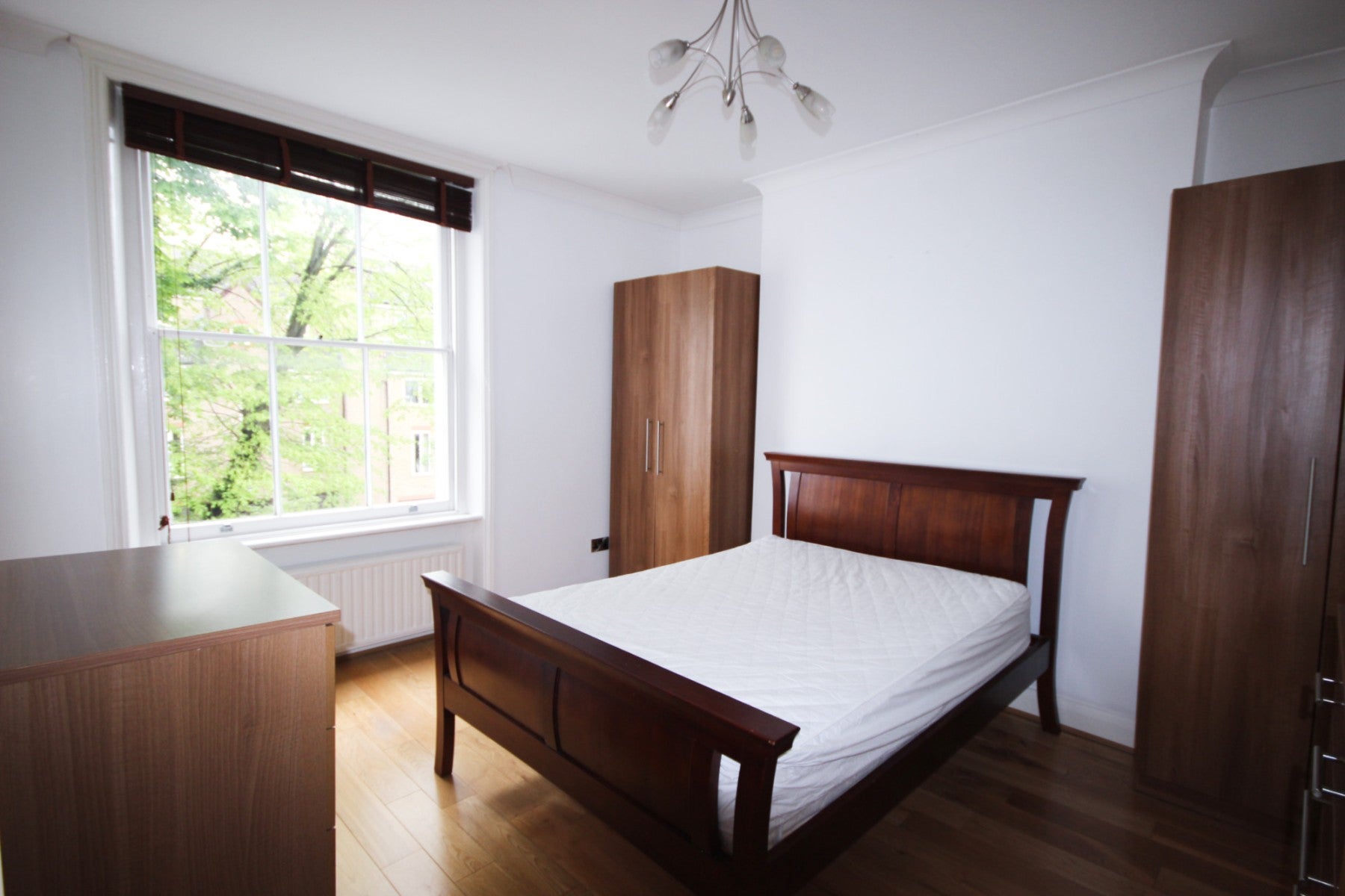 Flat Windsor Road in Greater London