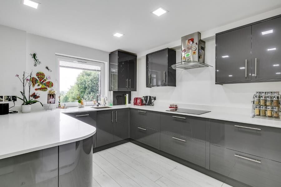 Flat Stanhope Road in Greater London
