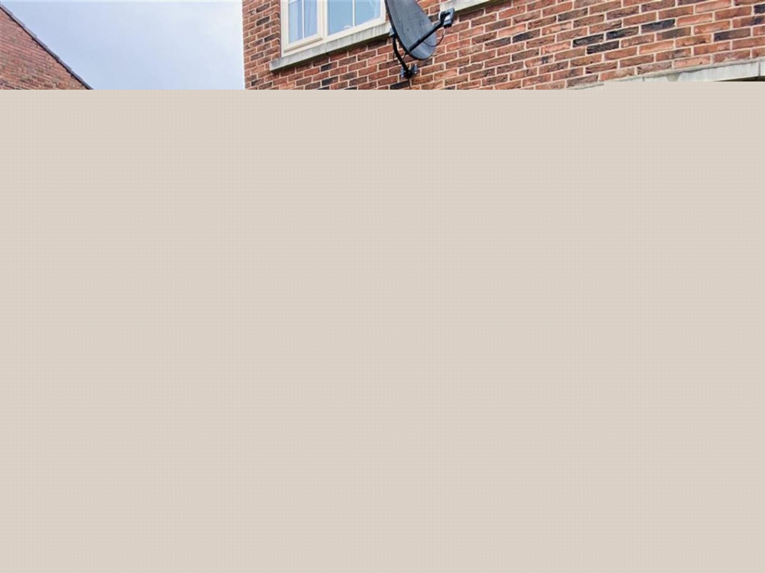 Flat Carlton Street in Wakefield
