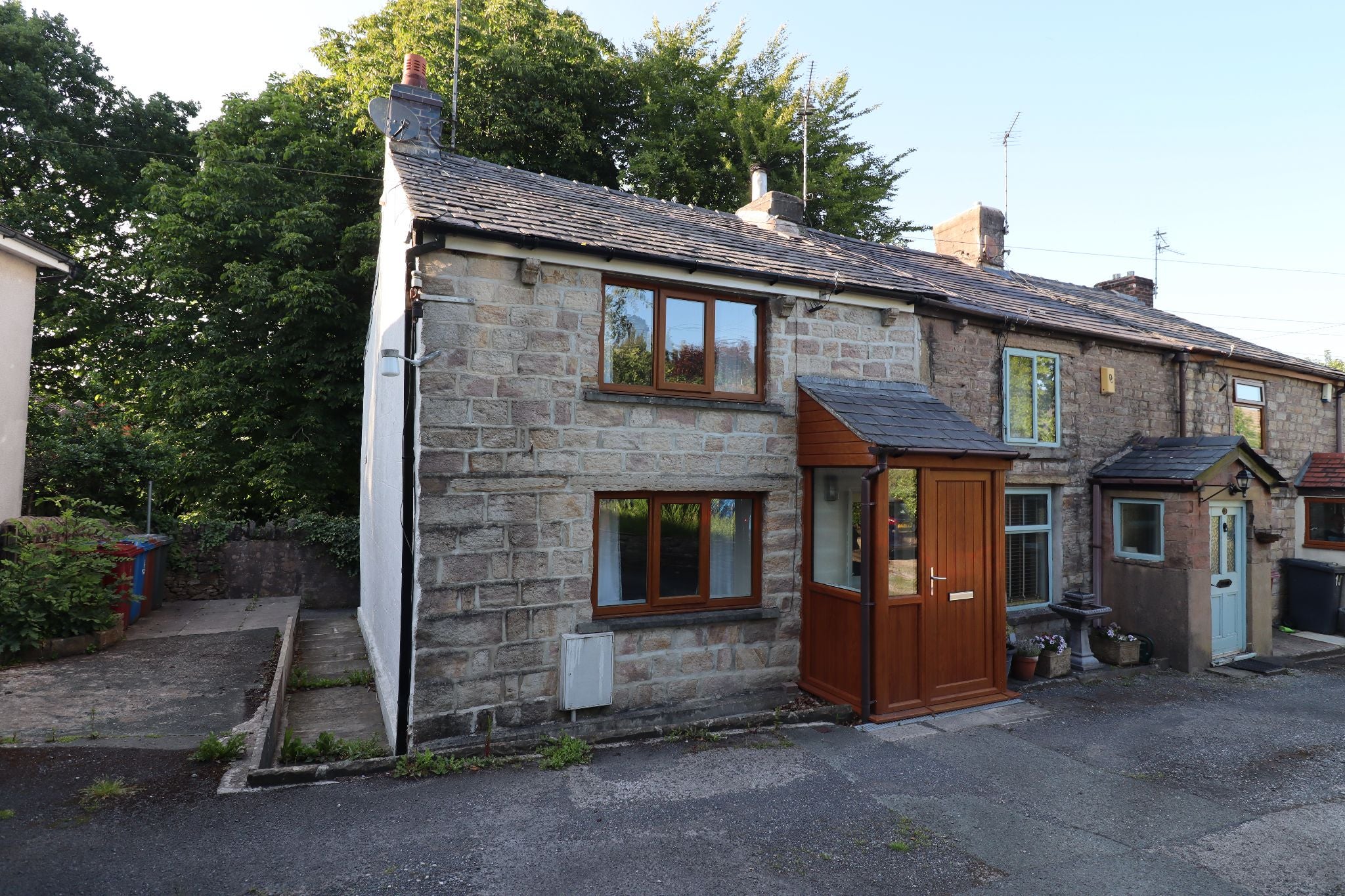 House Rhodes Avenue in Blackburn